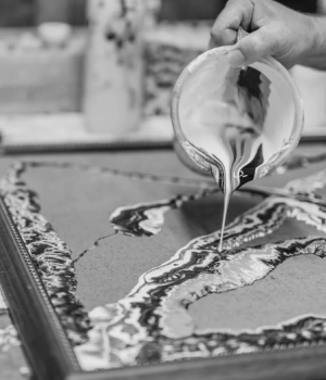 Acrylic Pouring Workshop